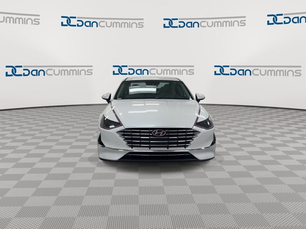 2022 Hyundai Sonata Hybrid Blue