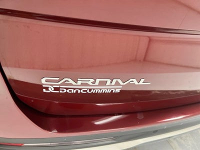 2024 Kia Carnival SX
