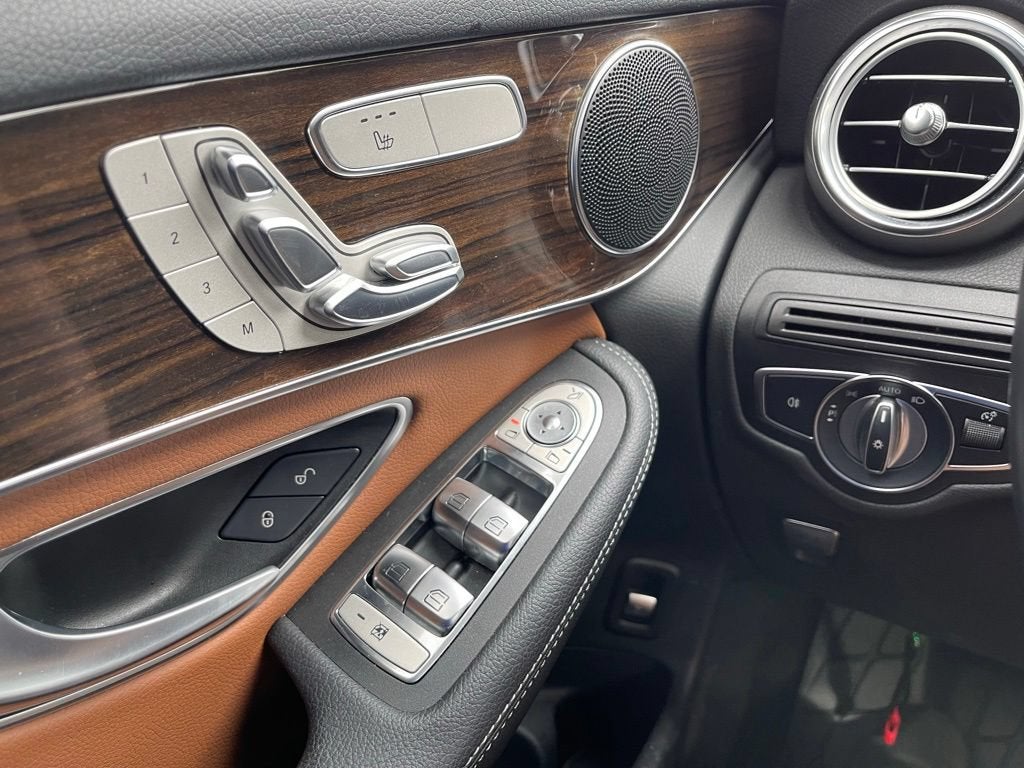 2022 Mercedes-Benz GLC GLC 300