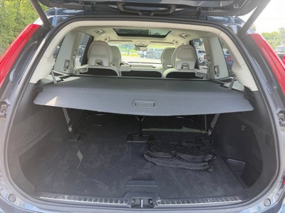 2024 Volvo XC90 Plus Bright Theme