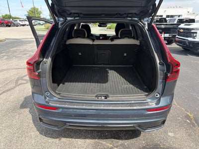 2026 Volvo XC60 Plus