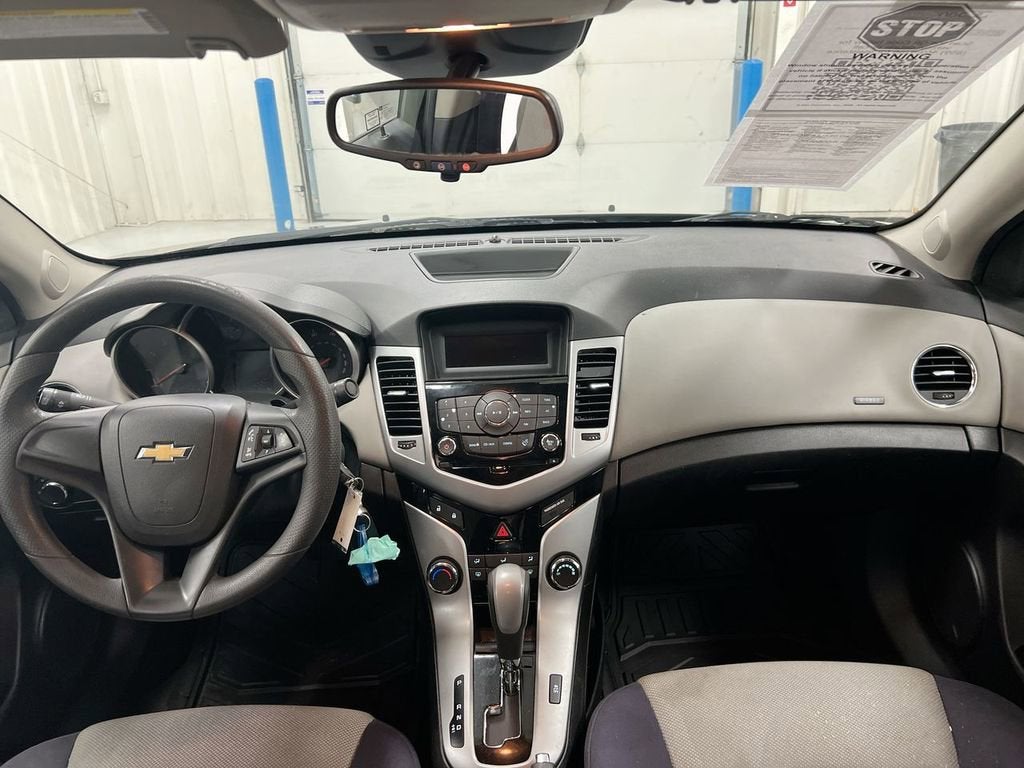 2013 Chevrolet Cruze LS
