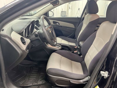2013 Chevrolet Cruze LS