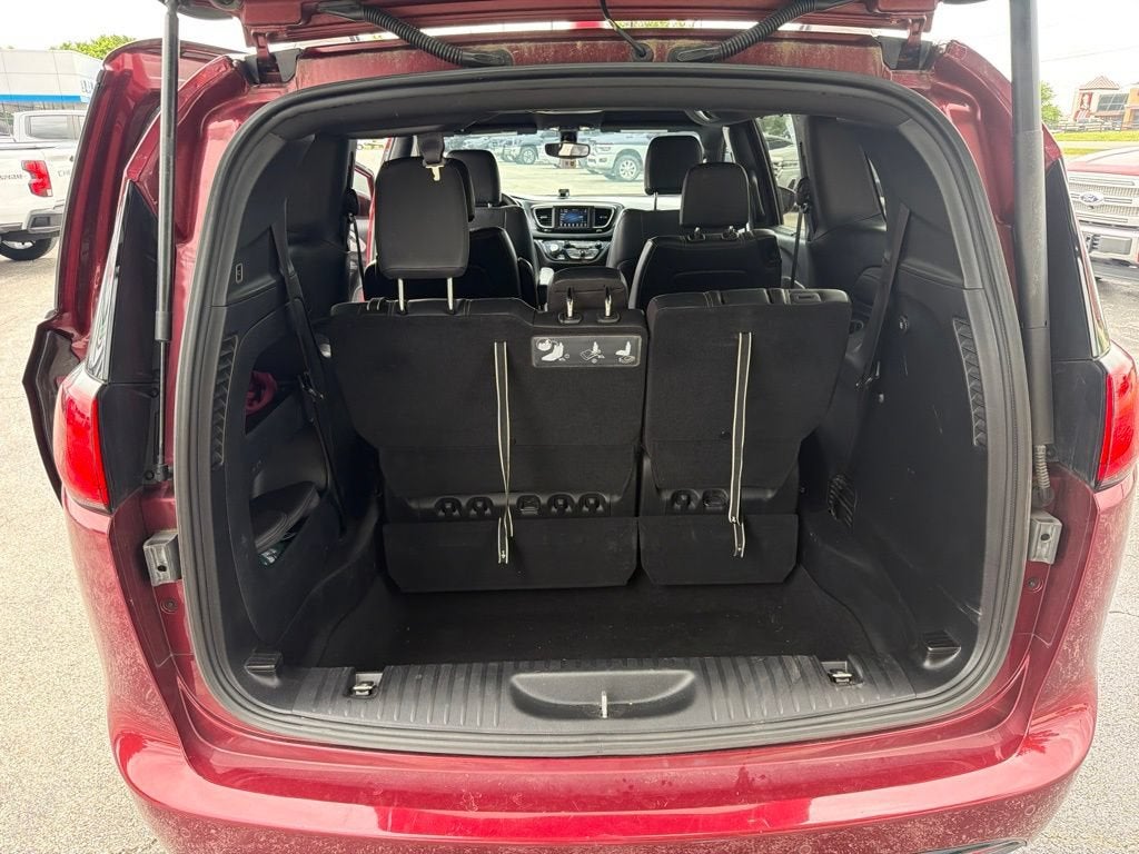 2020 Chrysler Pacifica Touring L