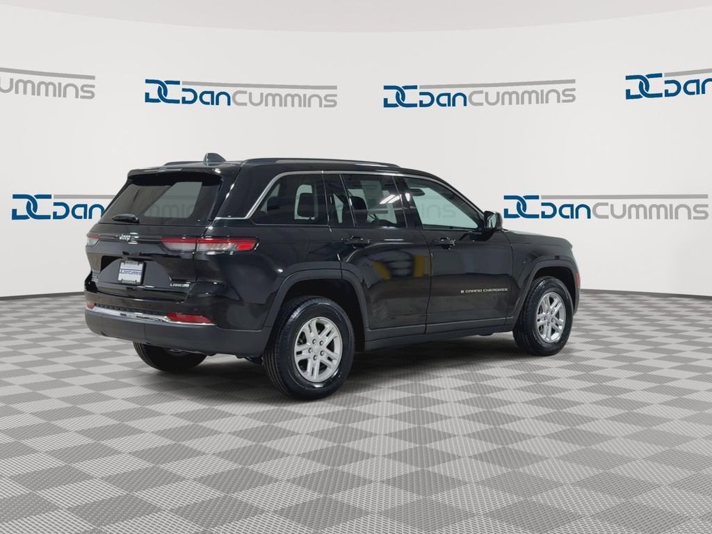 2022 Jeep Grand Cherokee Laredo
