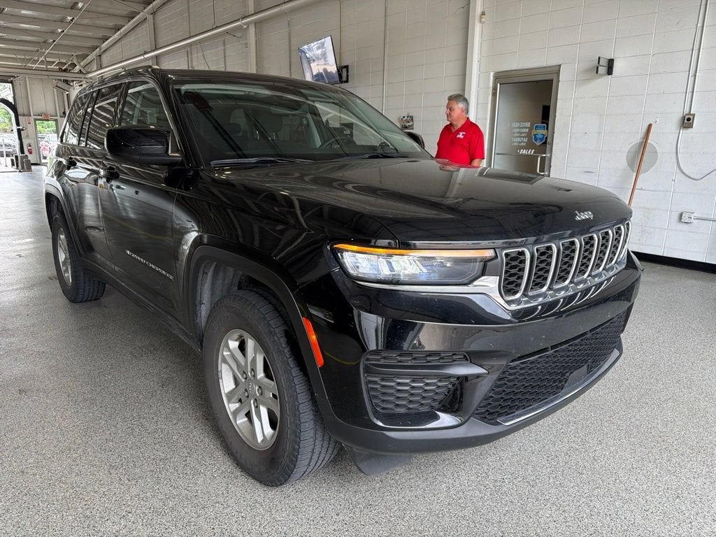 2023 Jeep Grand Cherokee Laredo
