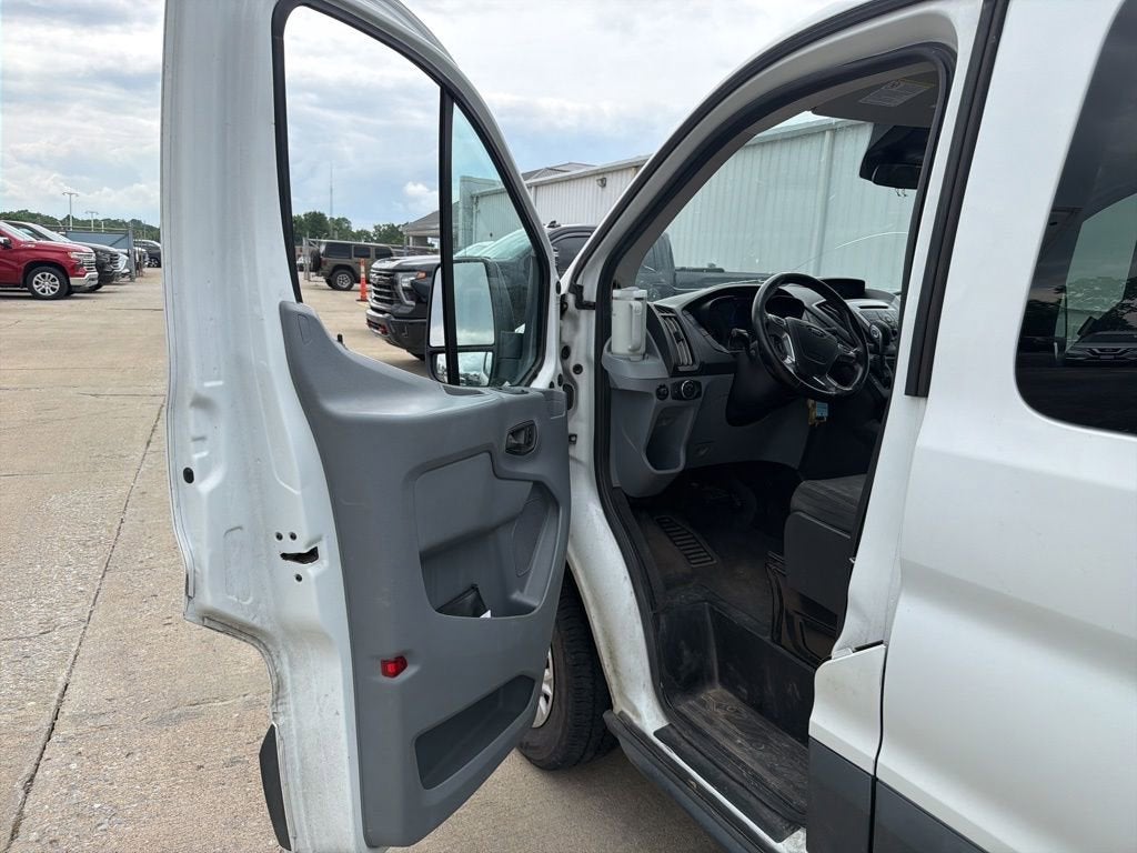 2017 Ford Transit Wagon XL
