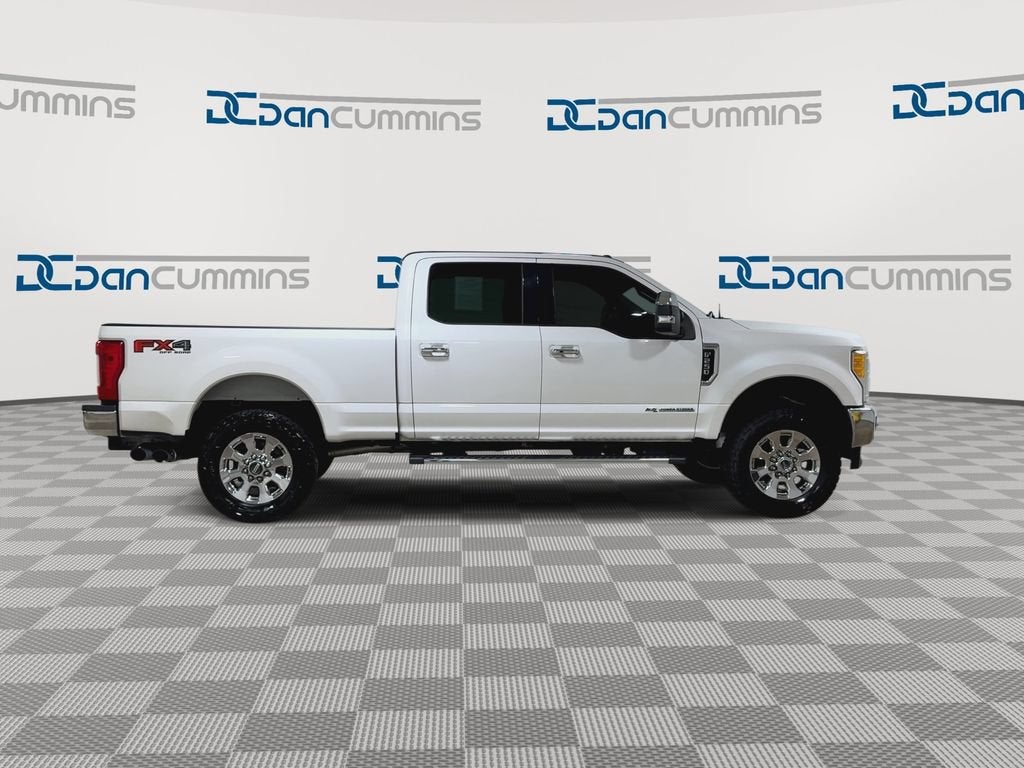 2017 Ford Super Duty F-250 SRW Lariat