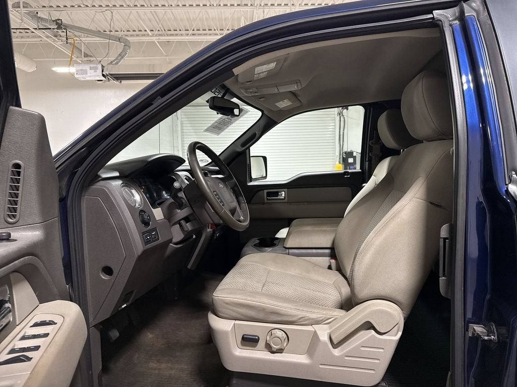 2009 Ford F-150 STX
