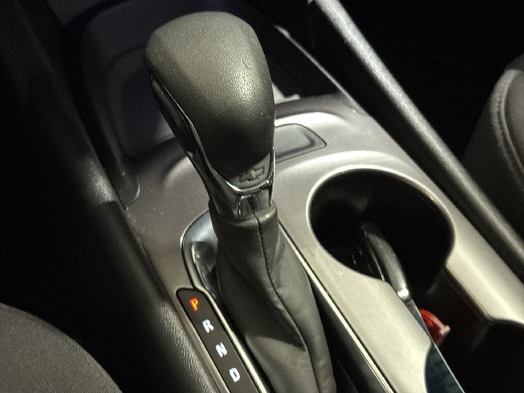 2022 Chevrolet Malibu LS