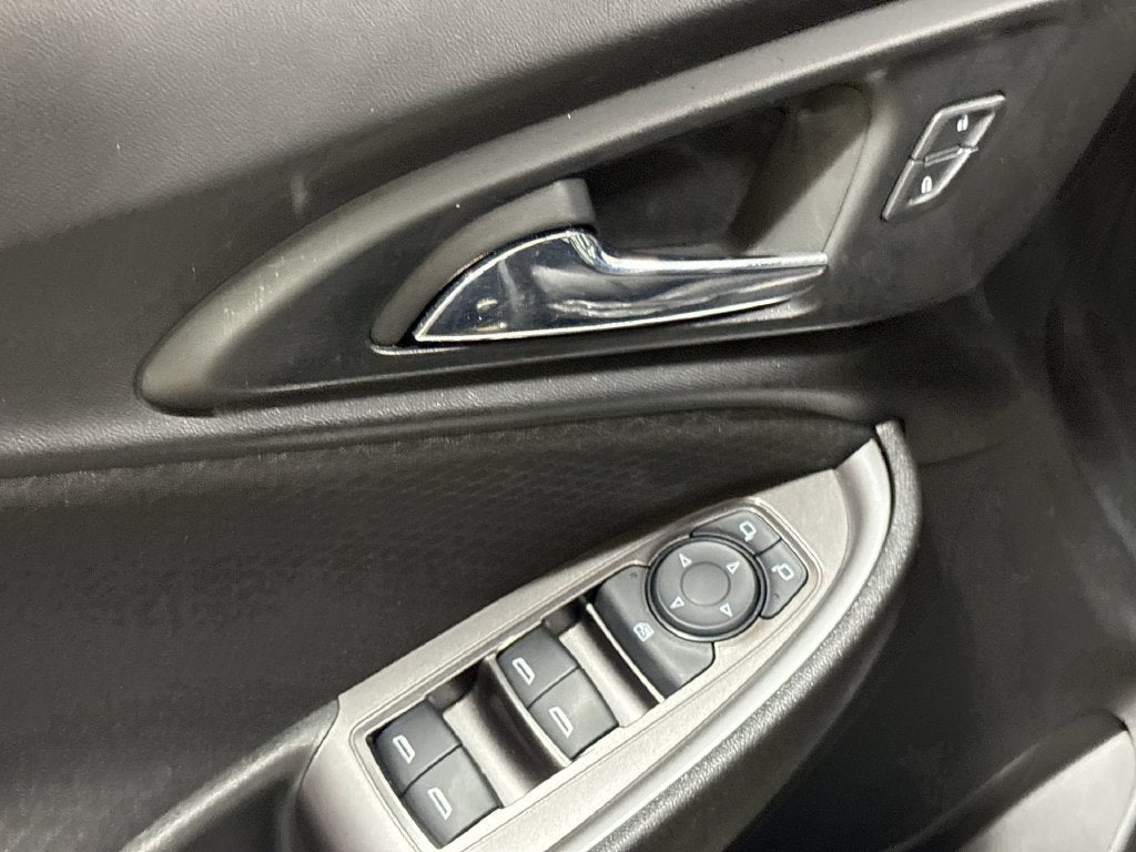 2022 Chevrolet Malibu LS