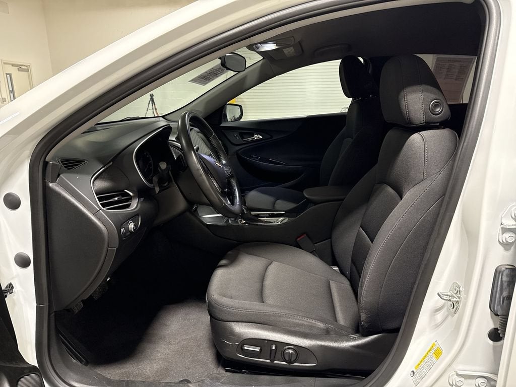 2021 Chevrolet Malibu RS