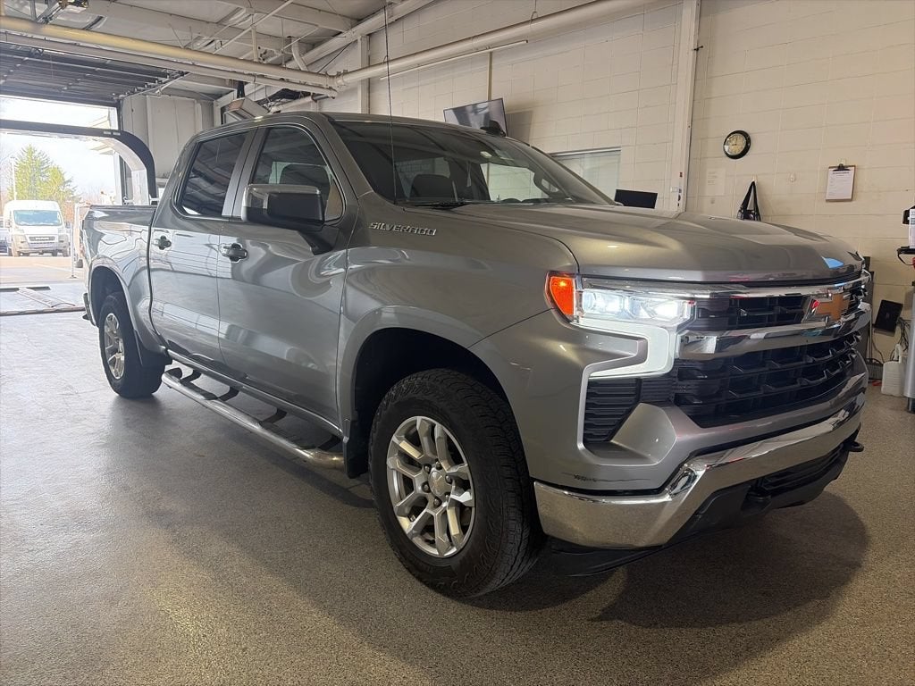 2023 Chevrolet Silverado 1500 LT (2FL)
