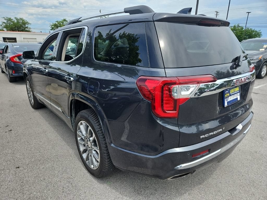 2022 GMC Acadia Denali