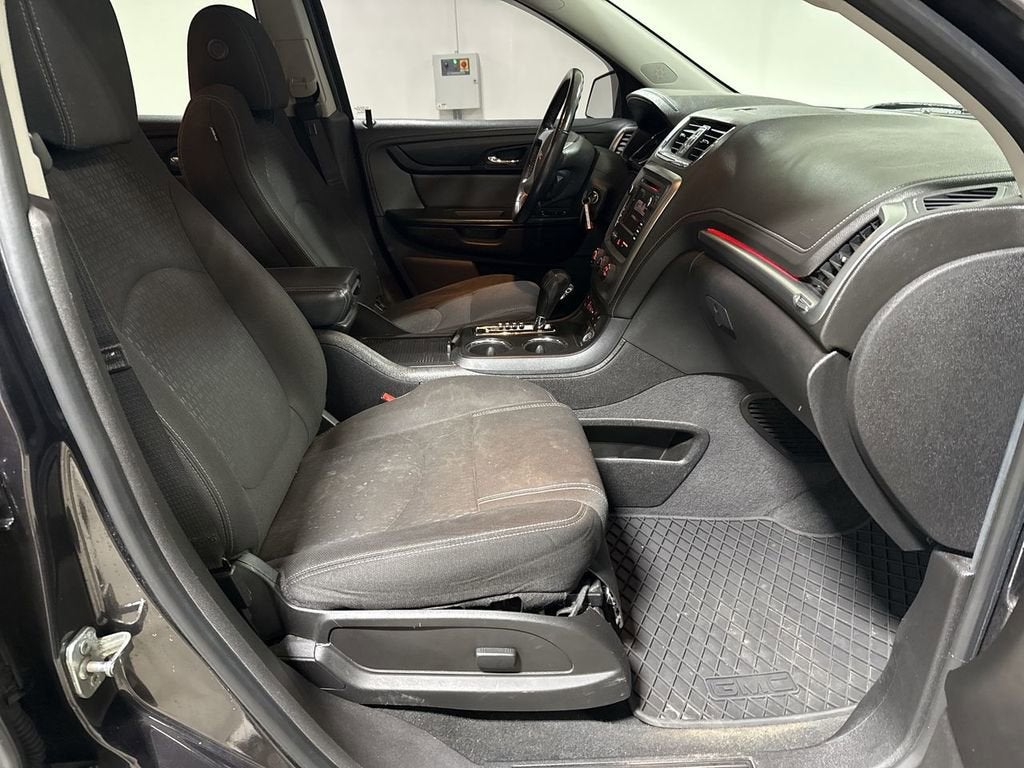 2016 GMC Acadia SLE