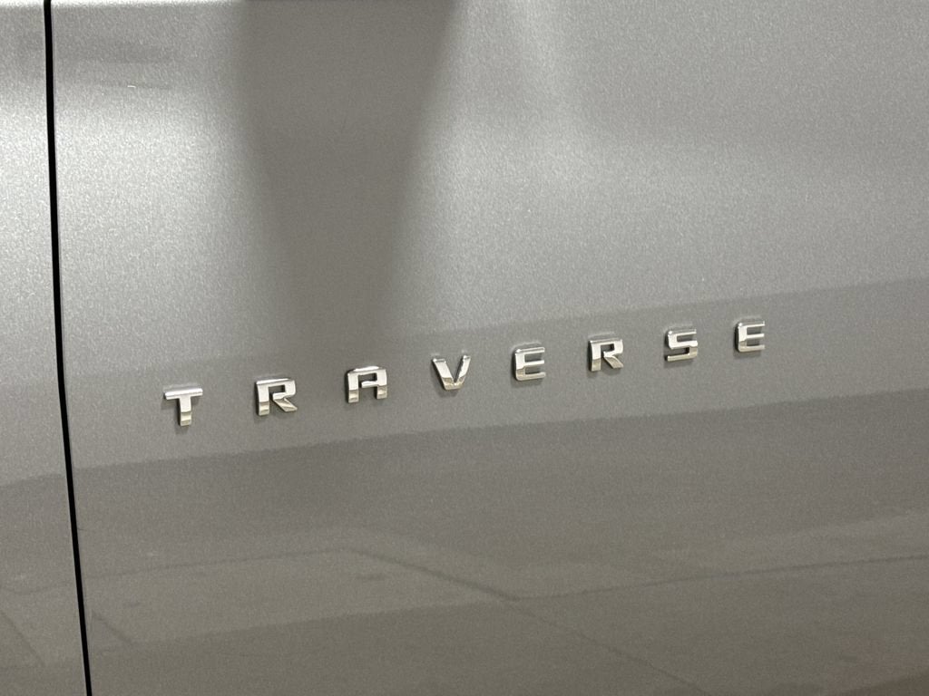 2023 Chevrolet Traverse 2FL