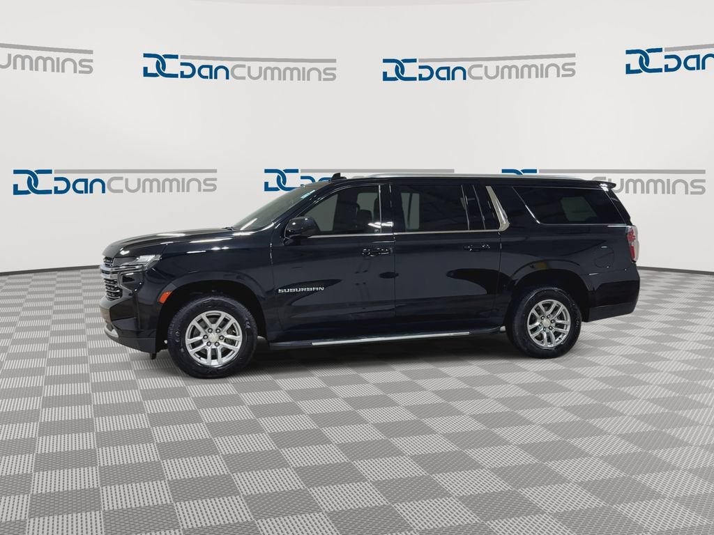 2023 Chevrolet Suburban LT
