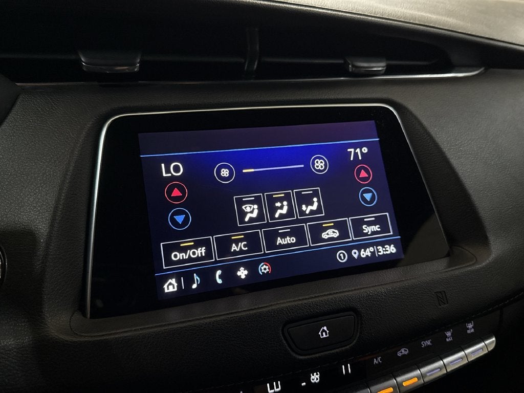 2020 Cadillac XT4 FWD Premium Luxury