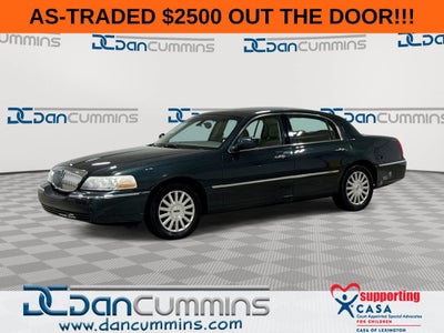 2003 Lincoln Town Car Signature