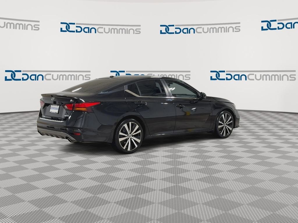 2021 Nissan Altima 2.0 SR