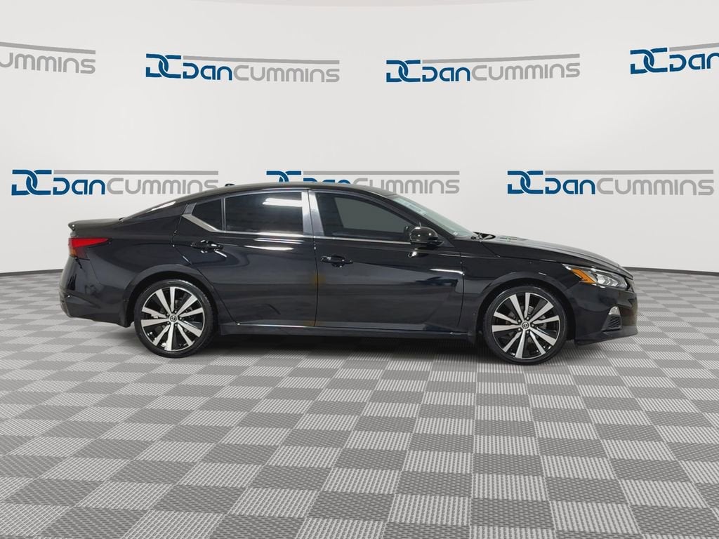 2021 Nissan Altima 2.0 SR