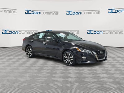 2022 Nissan Altima 2.5 Platinum
