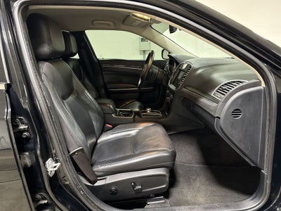 2018 Chrysler 300 Touring L