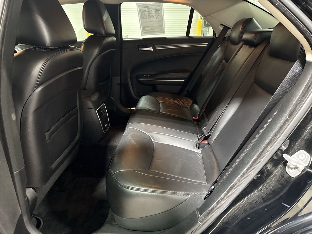 2018 Chrysler 300 Touring L