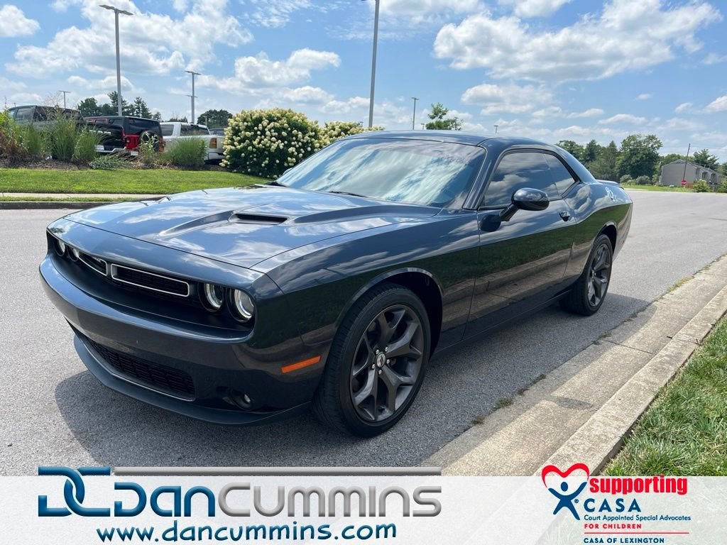 2018 Dodge Challenger SXT Plus