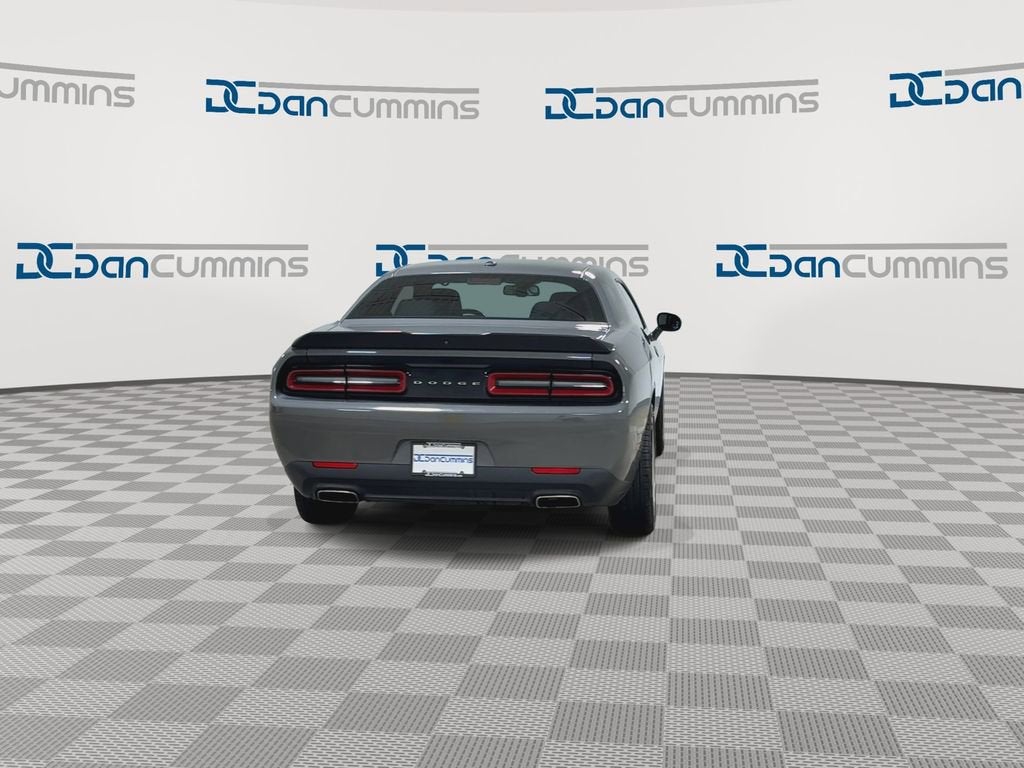 2019 Dodge Challenger SXT