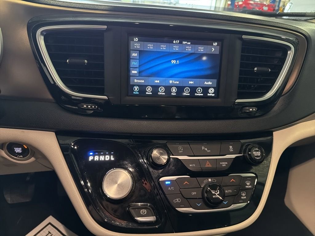 2018 Chrysler Pacifica Touring Plus