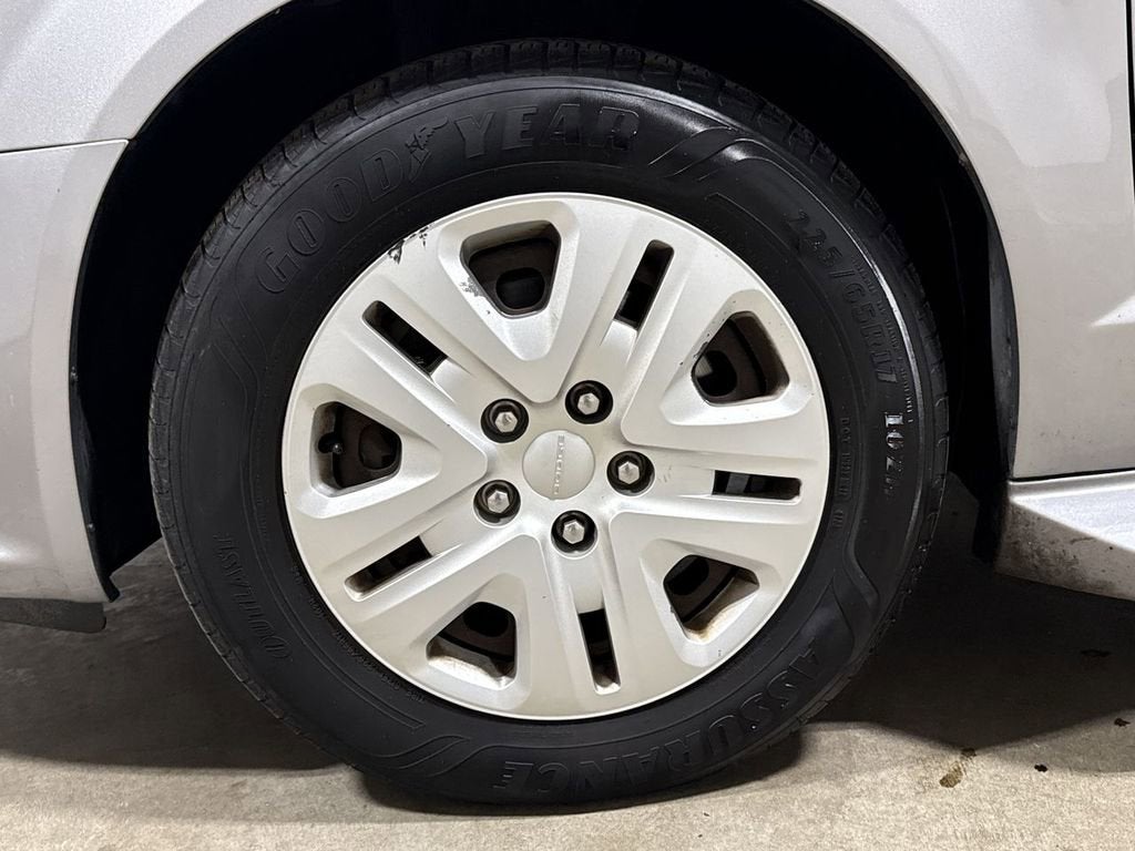2015 Dodge Grand Caravan American Value Pkg