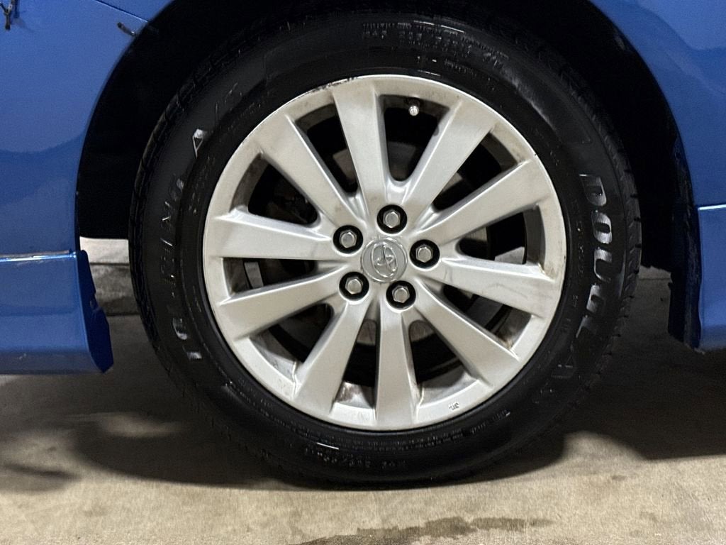 2010 Toyota Corolla 4dr Sdn Man (Natl)