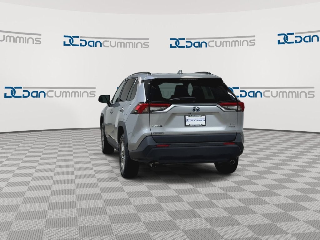 2024 Toyota RAV4 Hybrid LE