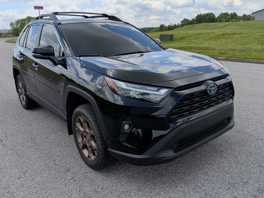 2024 Toyota RAV4 Hybrid LE