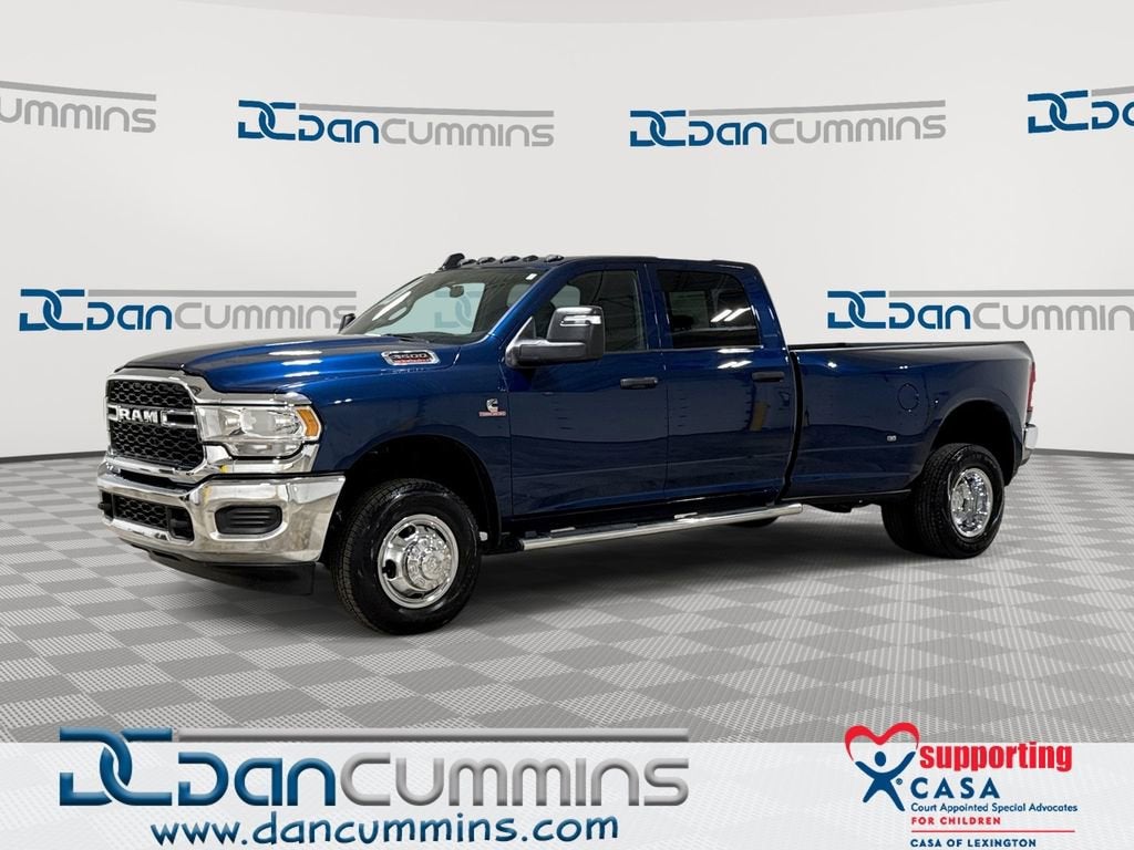 2024 RAM 3500 Tradesman 4X4 Crew Cab LWB's photo