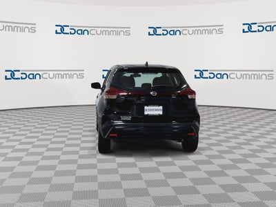 2021 Nissan Kicks S