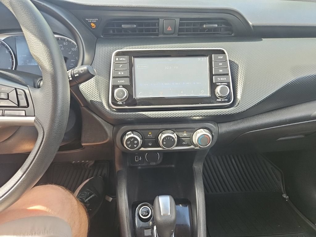 2021 Nissan Kicks S