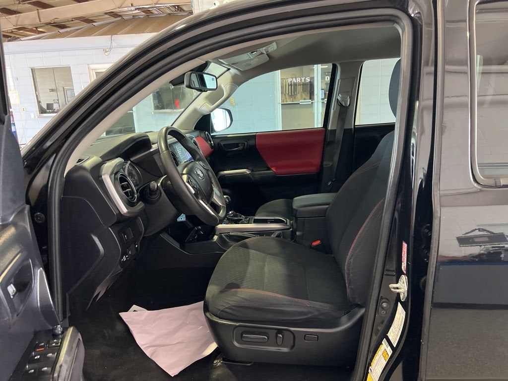 2021 Toyota Tacoma 2WD SR5
