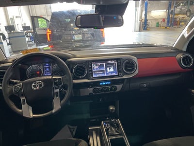 2021 Toyota Tacoma 2WD SR5