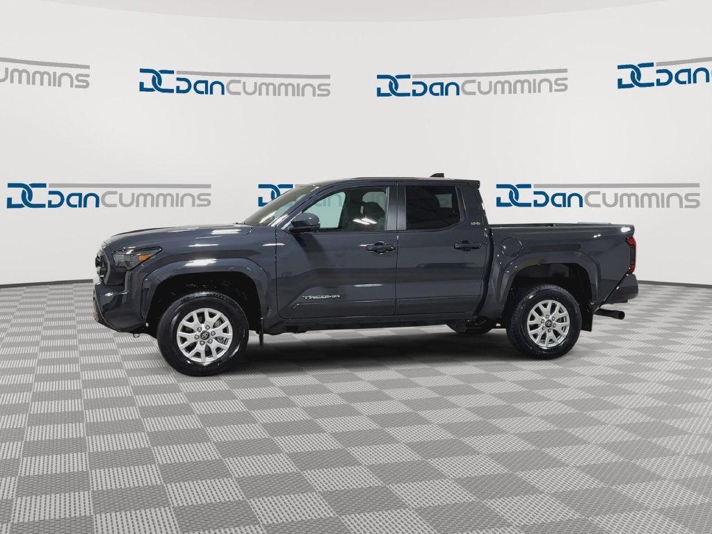 2024 Toyota Tacoma 4WD SR5