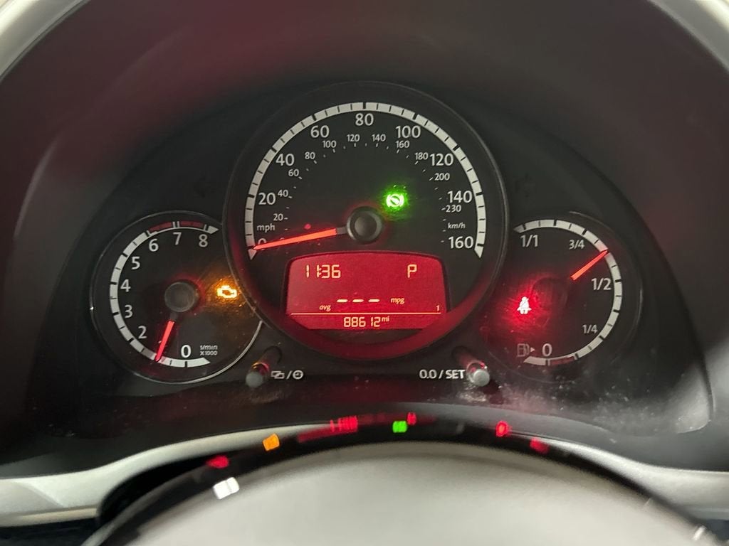 2013 Volkswagen Beetle Convertible 2.0T