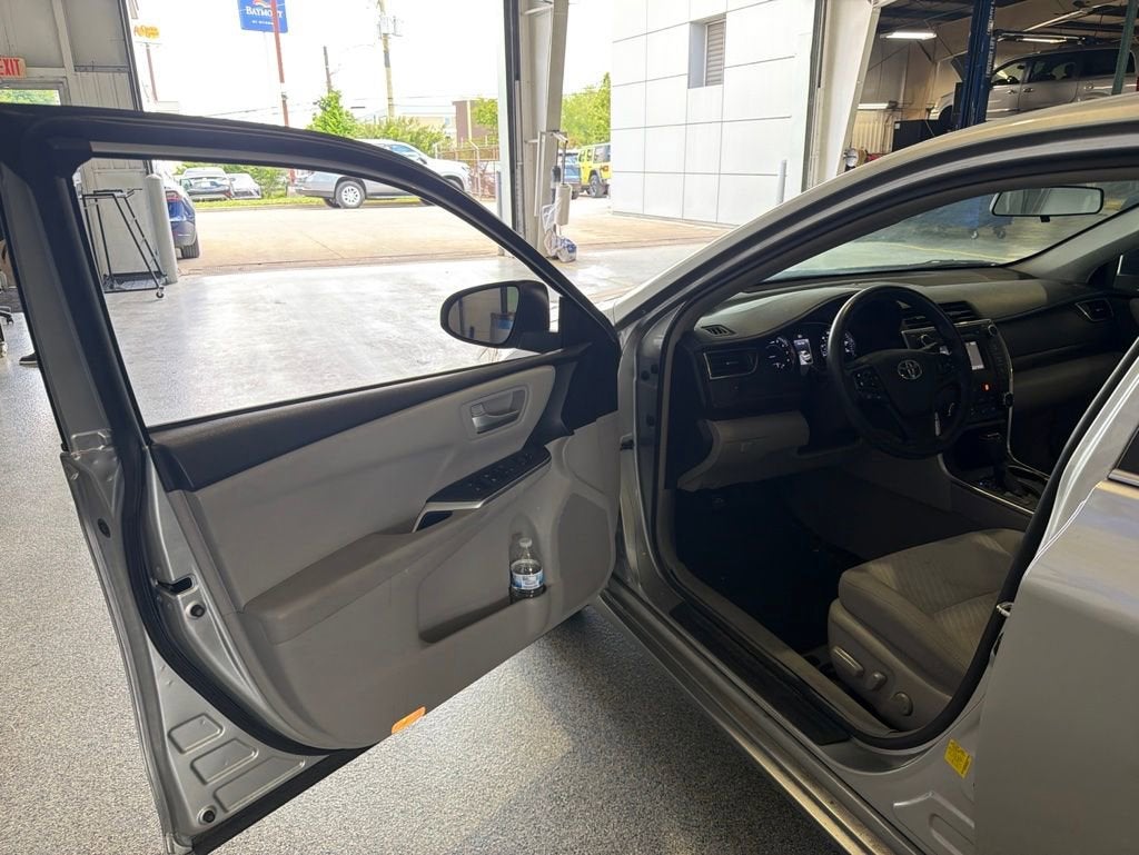 2017 Toyota Camry XLE