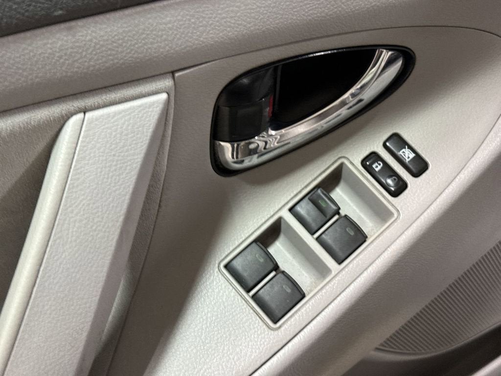 2011 Toyota Camry LE