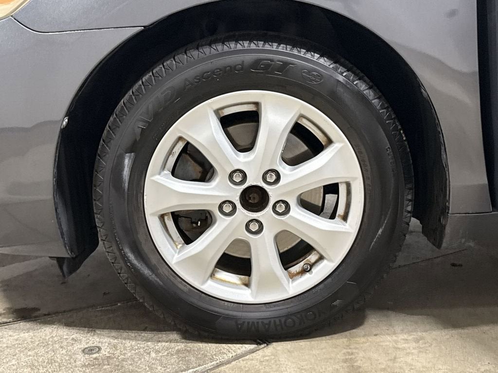 2011 Toyota Camry LE