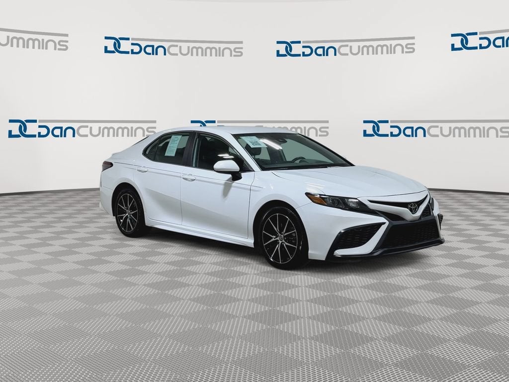 2021 Toyota Camry SE Nightshade