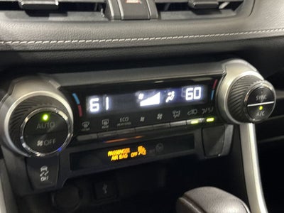 2020 Toyota RAV4 Hybrid LE