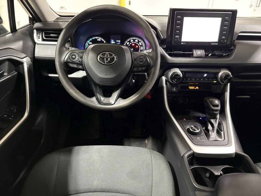 2021 Toyota RAV4 Hybrid LE