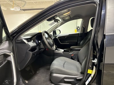 2021 Toyota RAV4 Hybrid LE