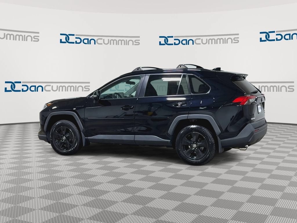 2021 Toyota RAV4 Hybrid XLE